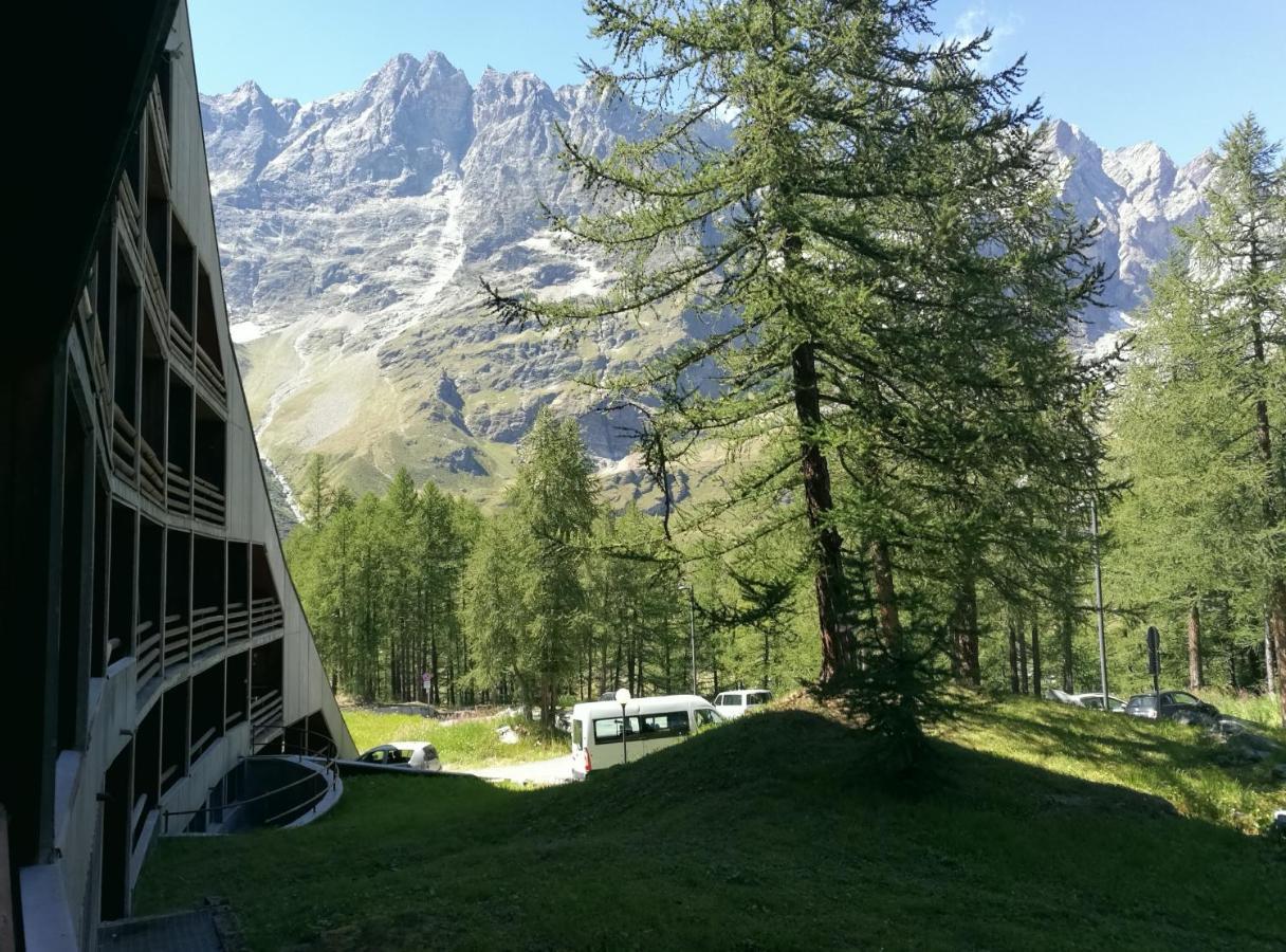 Ferienwohnung Grazioso Monolocale Vista Cervino Breuil-Cervinia Exterior foto